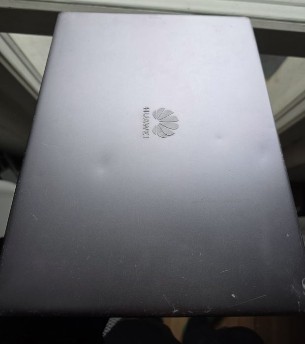 Huawei MateBook 13