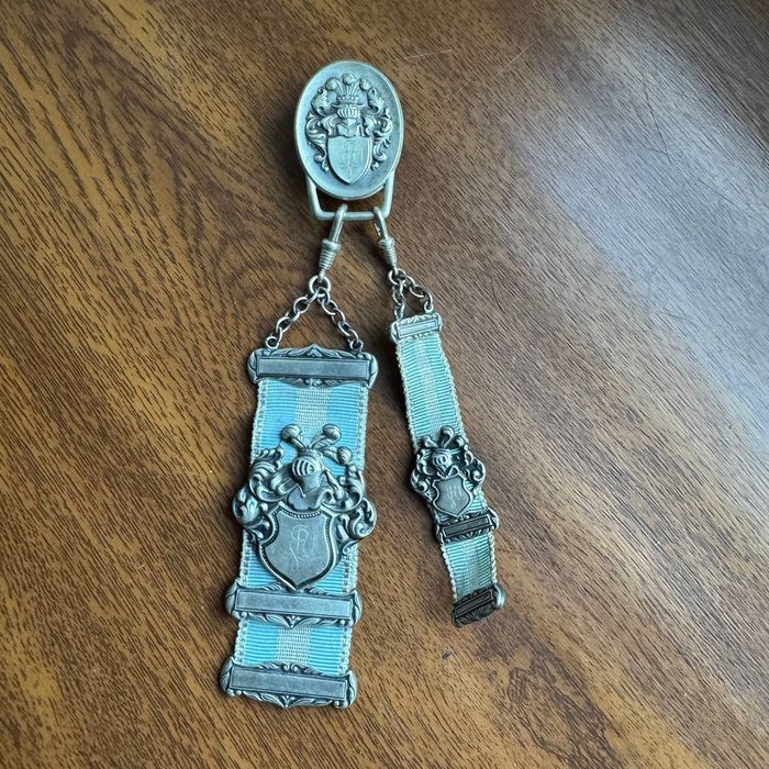 Odznaki/ Medal Szatelen Bractwa Studentów Srebro Art Deco