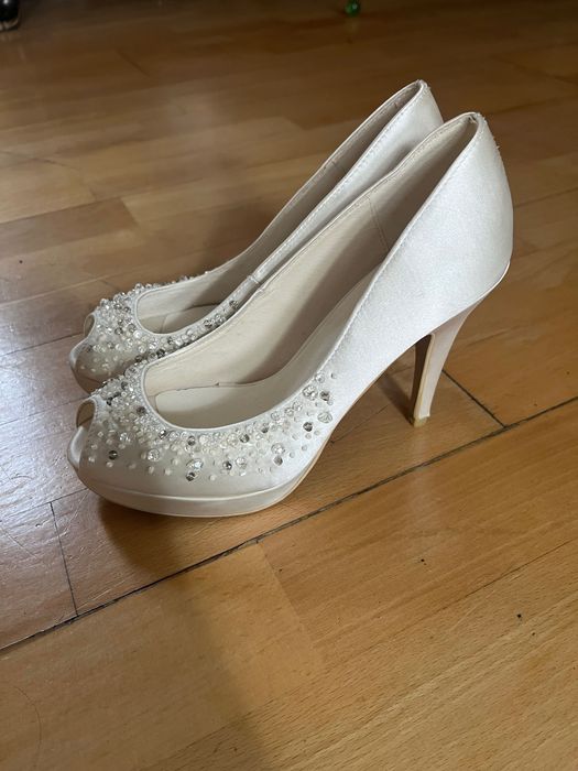 Buty ślubne MENBUR rozmiar 37