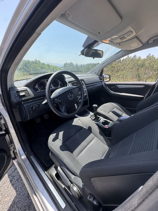 Mercedes-Benz Classe B 150 — fotografia 7