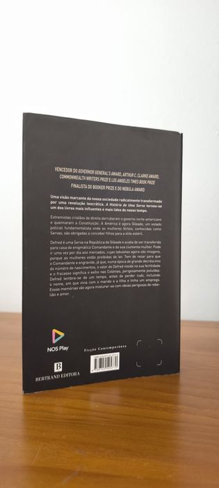 Livro "A História de uma Serva"