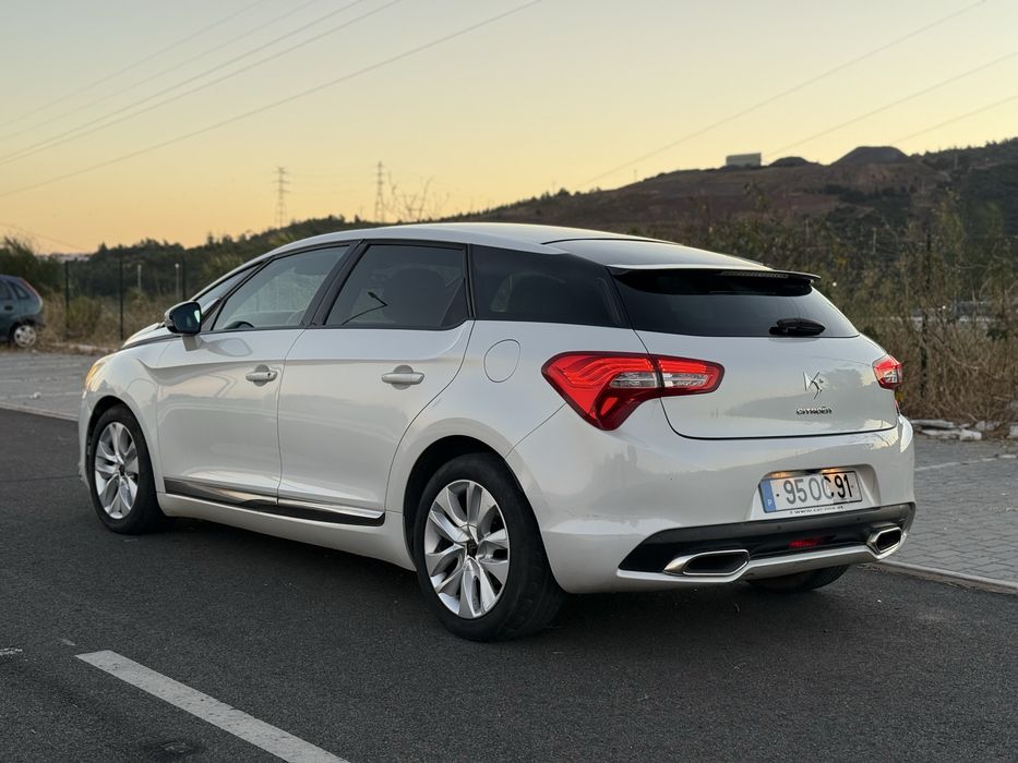 DS5 1.6 BlueHDi  Automática