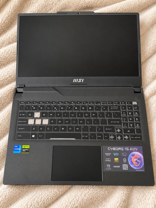 MSI Cyborg 15 i7 RTX 4050 16GB SSD 4TB + 512GB Windows 11 Pro NOWY