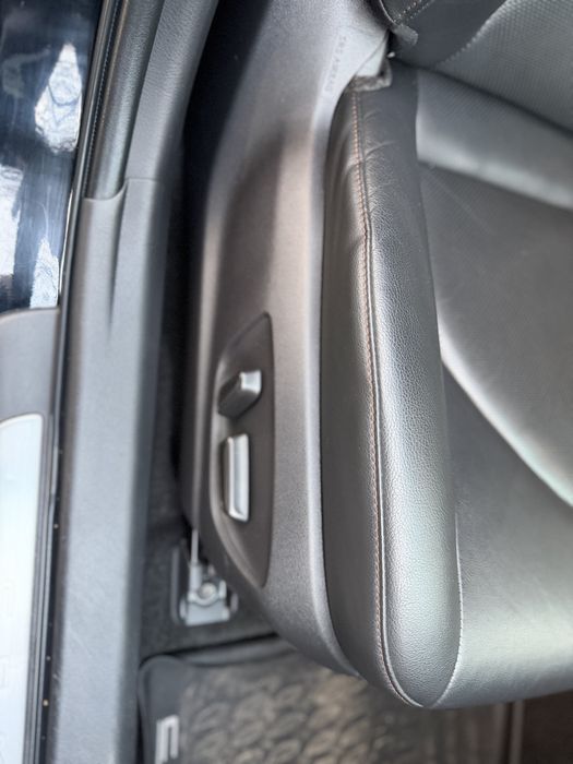 Оригинальный салон,сиденья,сидушка,дверная карта toyota camry 70