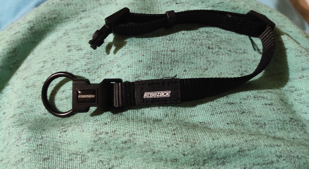 Нашийник для собак, котів.