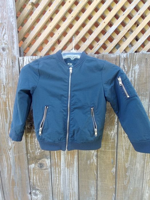 Легенька курточка для хлопчика