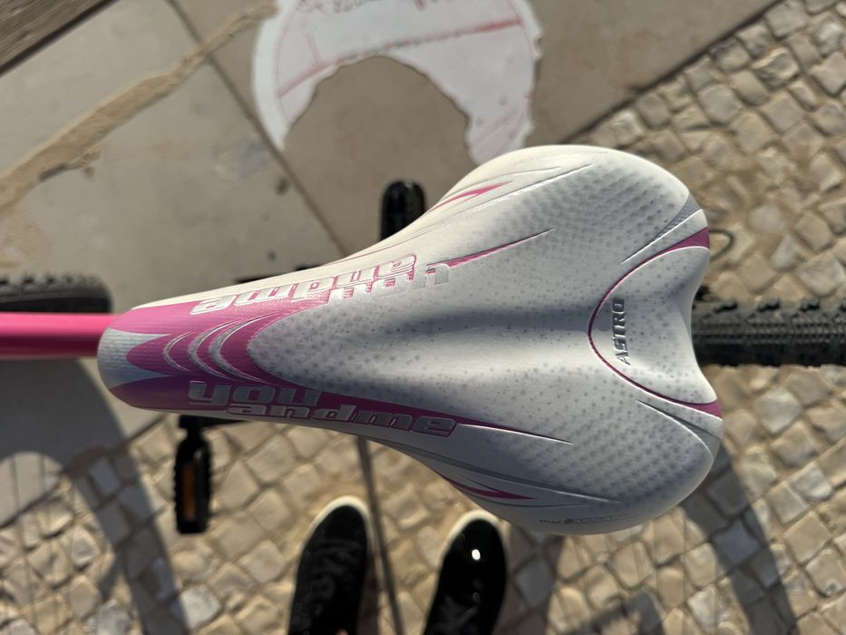 Bicicleta criança em estado novo