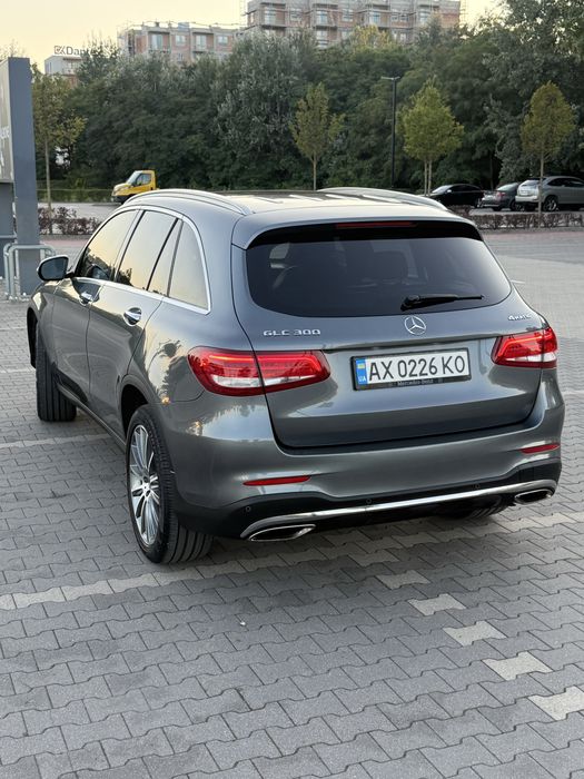 Mercedes-Benz GLC-Class 2018 VIN WDC0G4KB8JV100914 фото оголошення 2 з 24