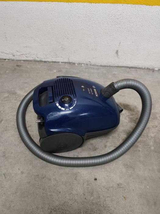 Aspirador Bosch usado