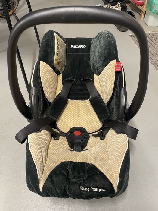Recaro Young Profi plus Fotelik Nosidełko Samochodowe 0-13