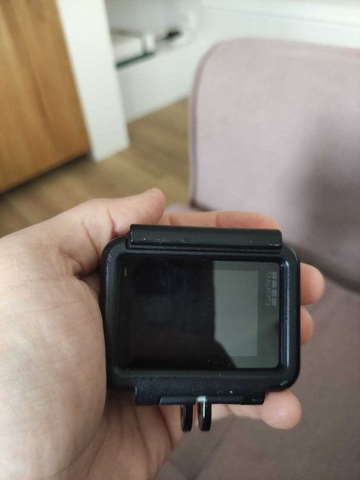 GoPro HERO 7 Black + duży zestaw akcesoriów, 3 baterie, ładowarka, karta