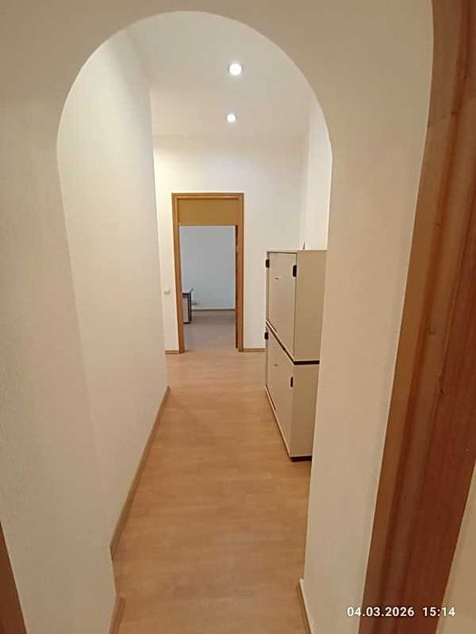 Аренда офиса, помещения 100 м2 (4 кабинета) с мебелью в Центре