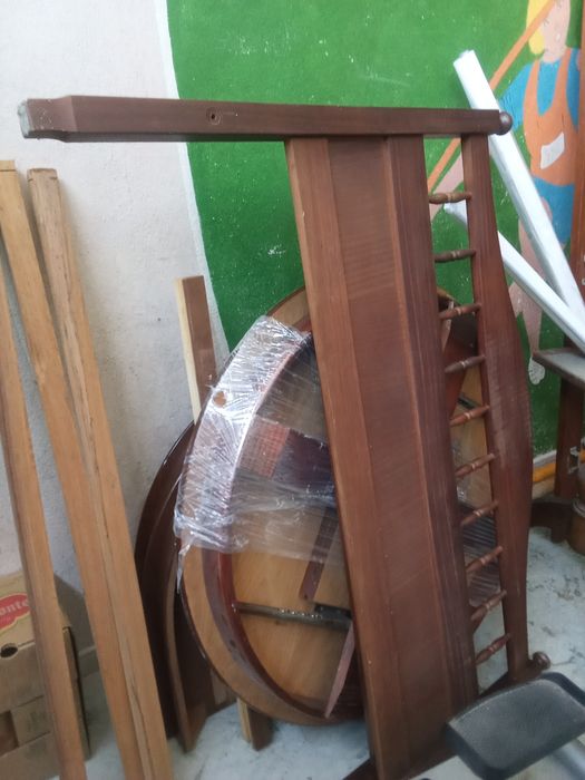 Mobília em bom estado