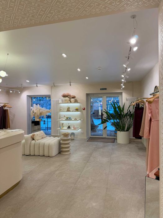 Фасад комерційне приміщення 87м² В.Тютюнника 56 м.Либідська Безкомісії