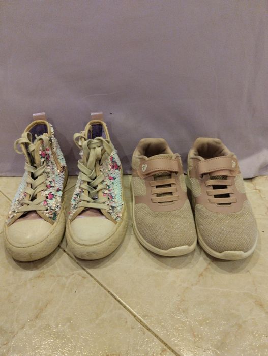 Tênis e botas tam. 30