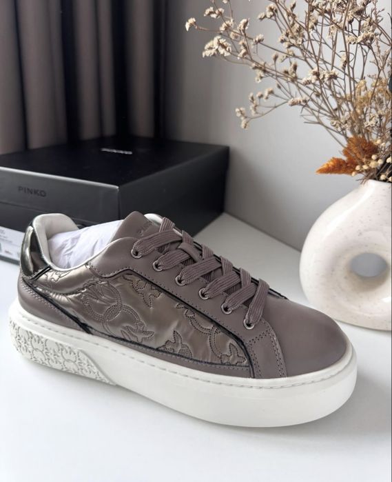 Кеди Pinko Sneakers Pinko Yoko 21 колір сірий і табакко, є всі розміри
