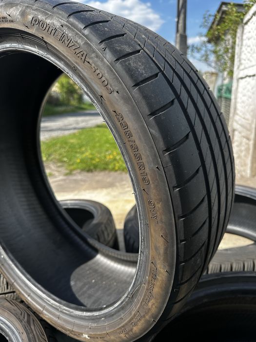 Шини 235/35 R19 Шини 25року Vredestein QuatracPro Комплект Шин 235/35