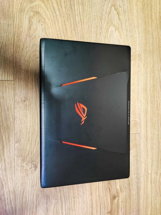 ASUS ROG Strix GL553VD – i7 / GTX 1050 / 32 GB RAM / 3× dysk (SSD+HDD)