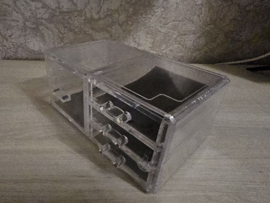 Органайзер для прикрас