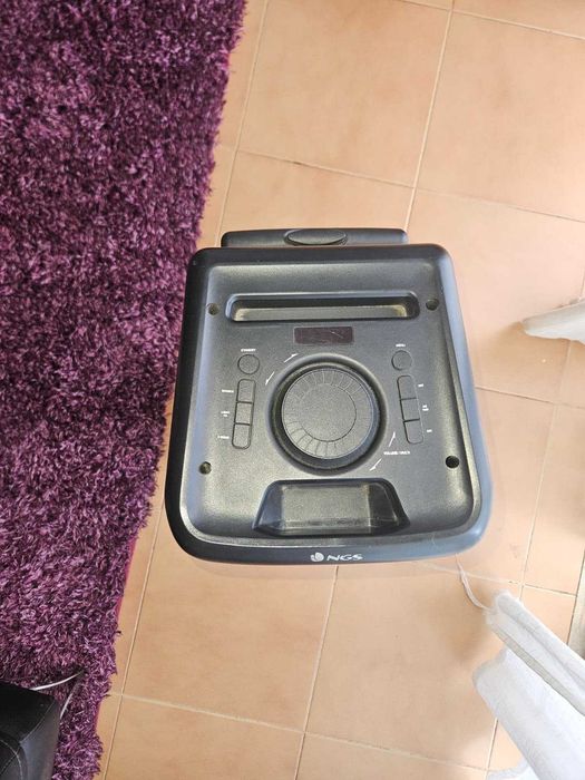 Coluna Bluetooth NGS WildRave 1 - 200W (Como Nova)
