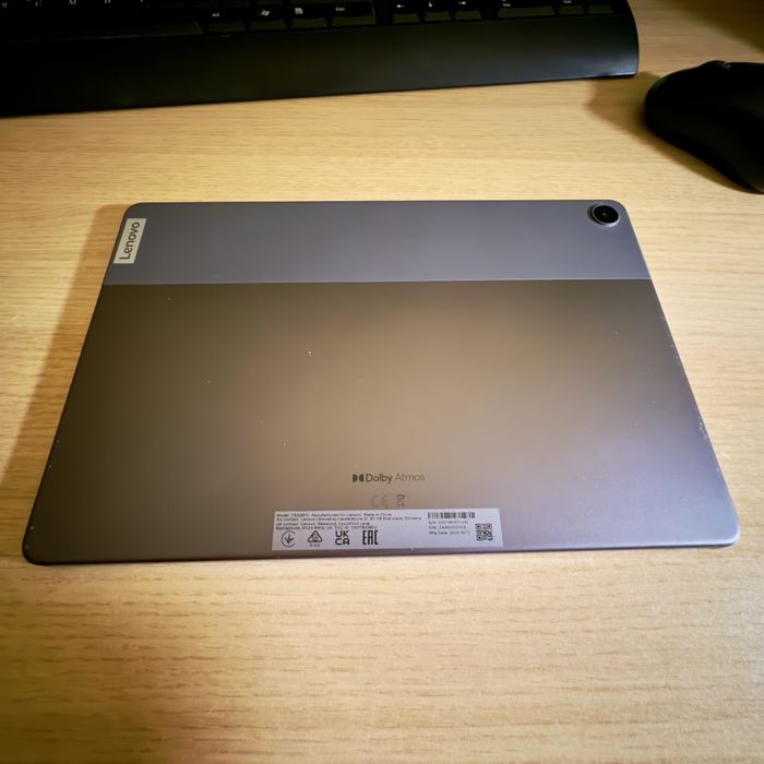 Продаю планшет Lenovo б/в