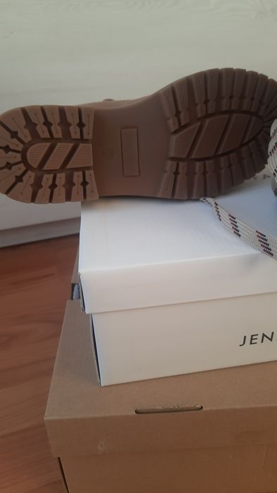 Nowe buty zimowe damskie roz.39