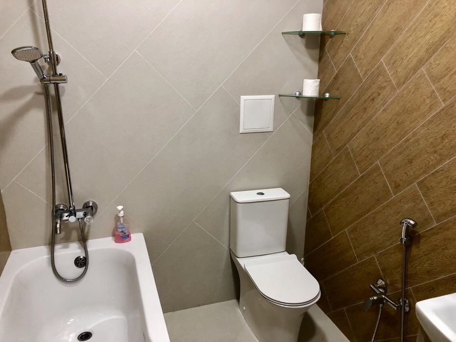 1-кімн. квартира. Новобудова по вул.Зарічанській.  Подобово.На місяць