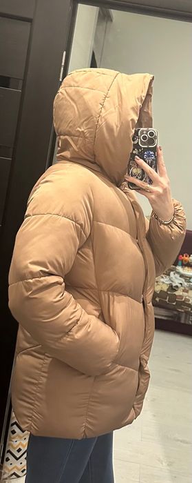 Жіноча зимова куртка Reserved