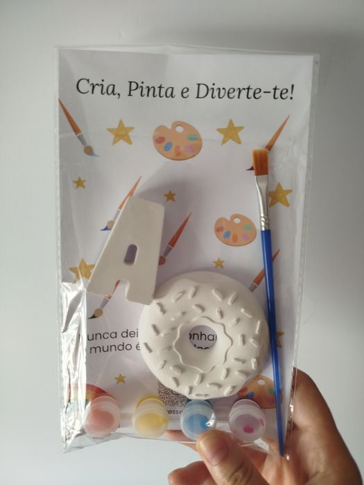 Lembranças e Prenda-Kit de pintura infantil em gesso