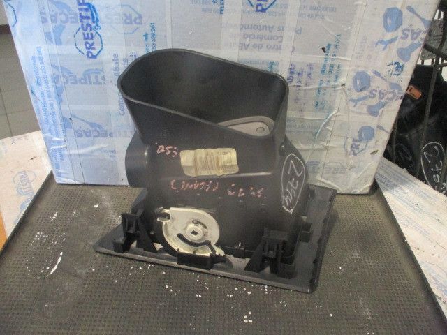 Difusor / saída de ar RENAULT Megane III (BZ0_)