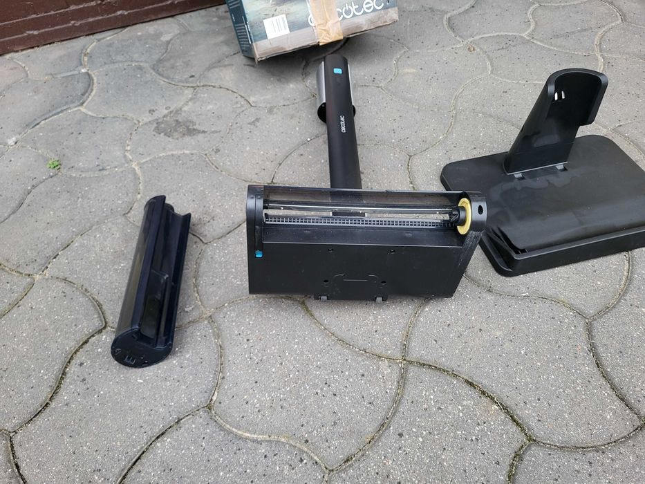 Mop elektryczny CECOTEC Freego Wash Bezprzewodowy