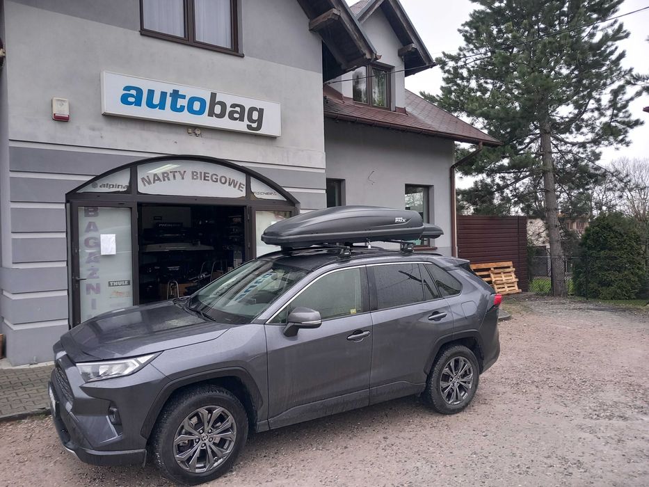 Holenderski box dachowy Inter Pack Traxer 6.6 , solidny 410 litrów