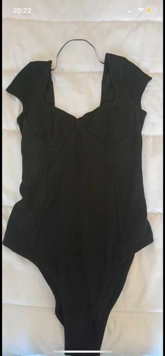 Body preto Bershka