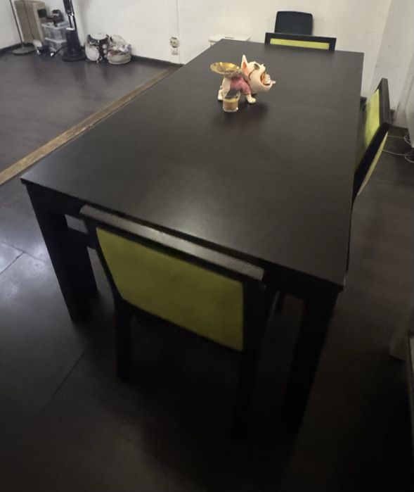 Mesa com banco corrido IKEA