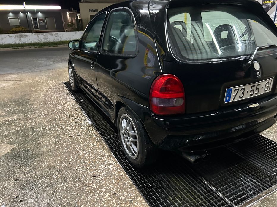 Opel Corsa B 1.4 16V Sport 90cv — photo 2