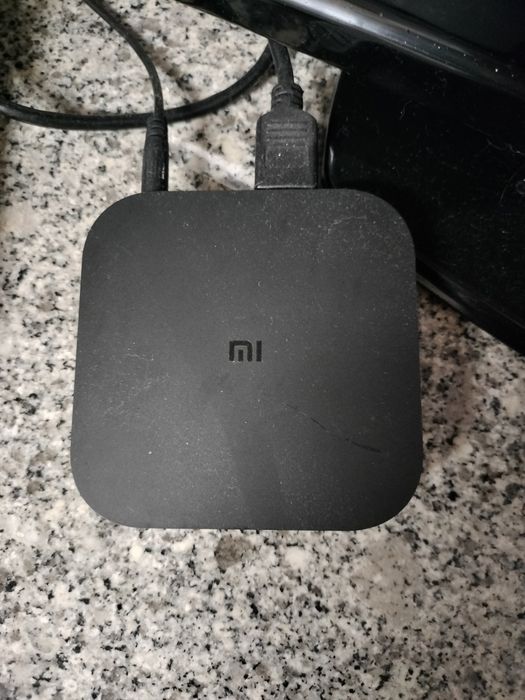 Xiaomi MI box4 v9 Queluz E Belas • OLX.pt
