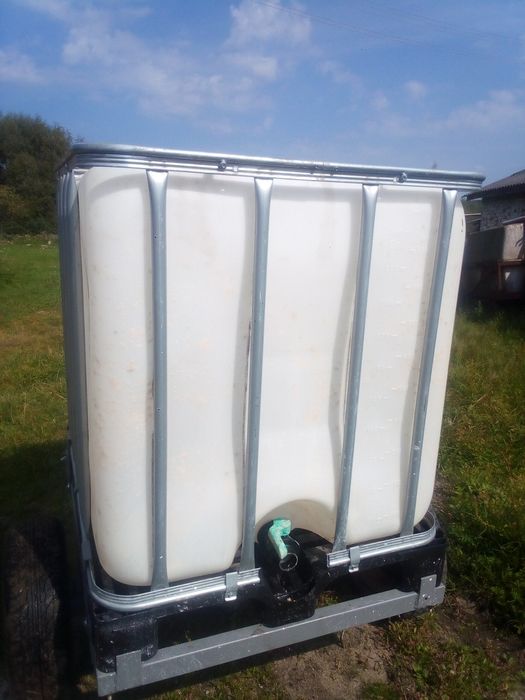 Продам єврокуб бочка на колах