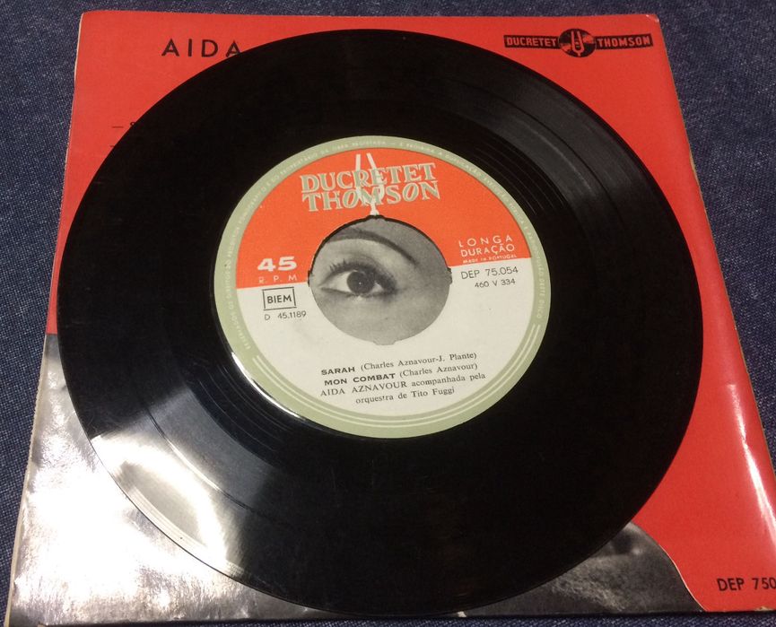 Vinis de 45 RPM de música francesa