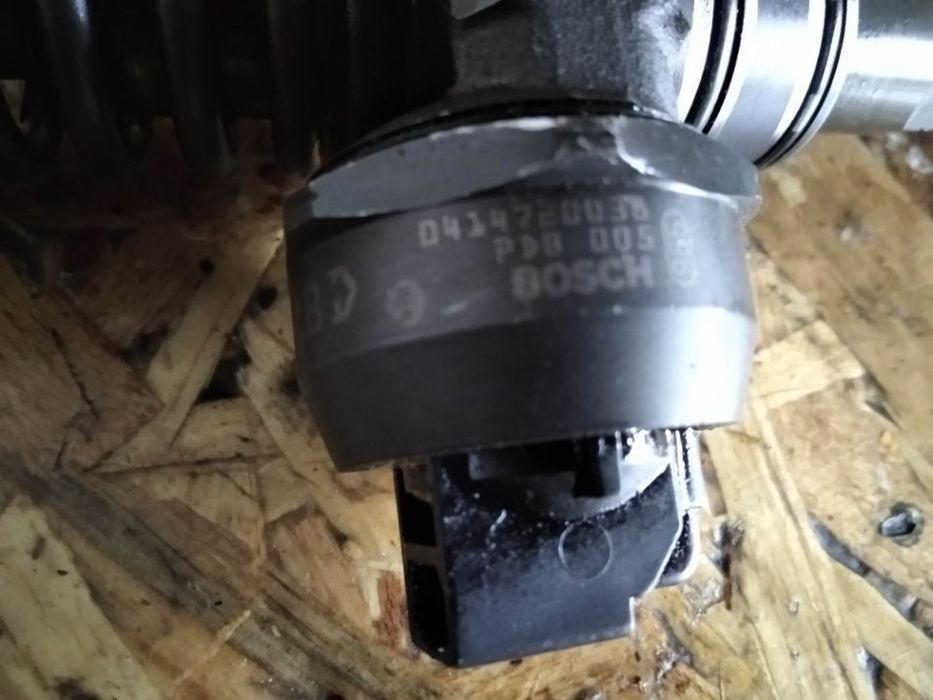INJECTOR VOLKSWAGEN SEAT AUDI 1.9TDI BD 038130073AK 0414720038