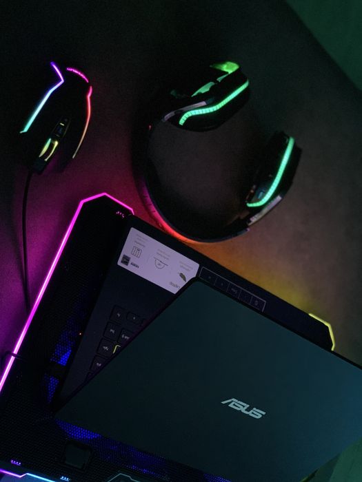 *Как Новый Asus 2023г + Комплкт