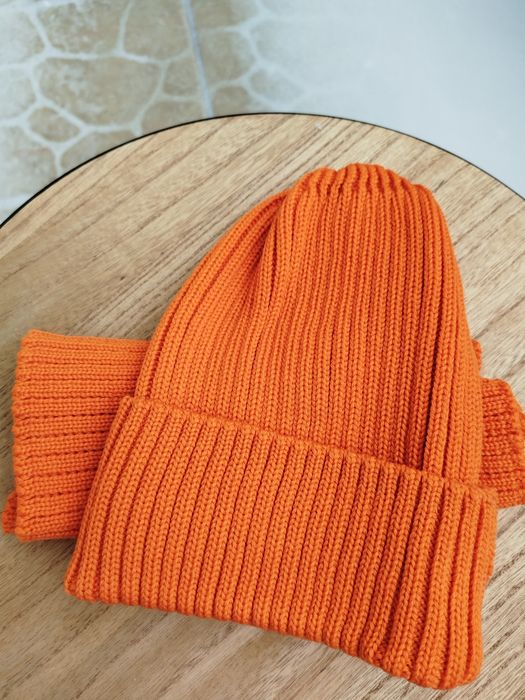 Czapka z wełny Merino 100 % pomarańczowa + komin super prezent