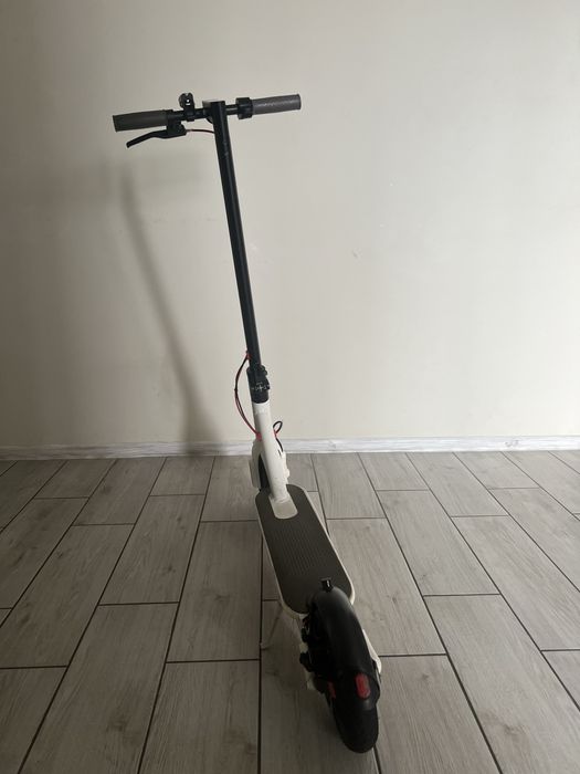 Самокат Xiaomi Mi Electric Scooter M365