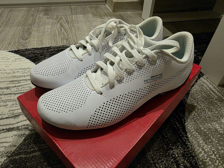 Buty PUMA Mercedes AMG Petronas Drift Cat Ultra Trainers