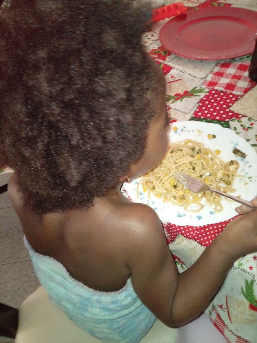 Serviço de babá cuido da vossas crianças