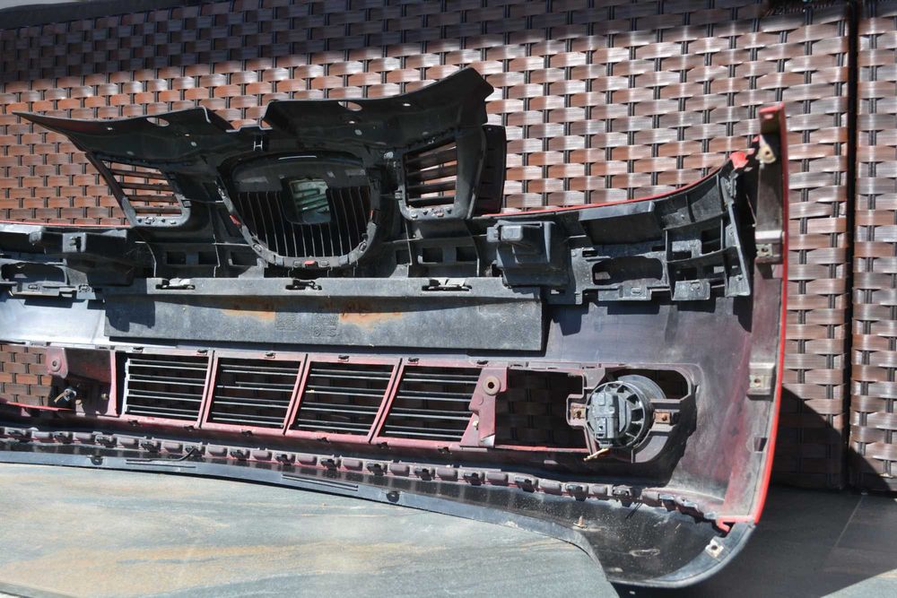 Передній бампер Сеат ібіца 3/seat ibiza 3/Сеат ибица 3 В НАЯВНОСТІ!