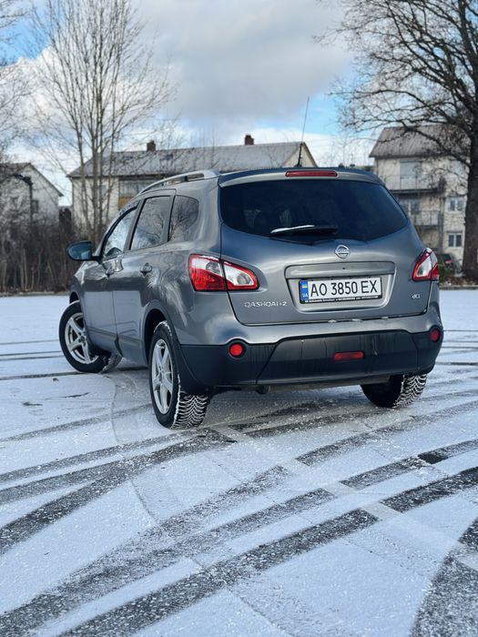 Продам Nissan Qashqai +2  2.0 дизель 4x4 7 місць