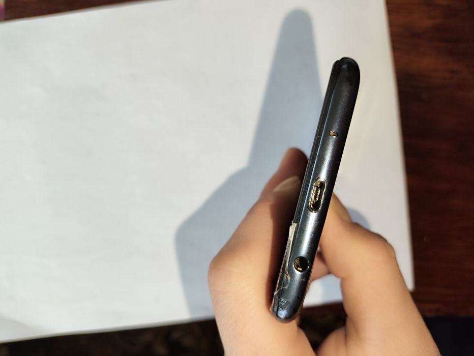 Samsung Galaxy A10 (SM-A105) не робочий