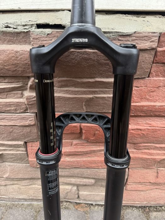 Rock Shox Lyrik RC 160mm 29 Boost (Шток 16.5см)
