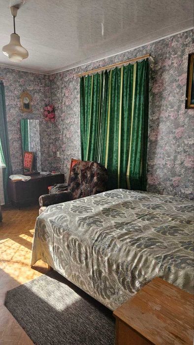 Продам дачу в оточені лісу в СТ "Супутник"