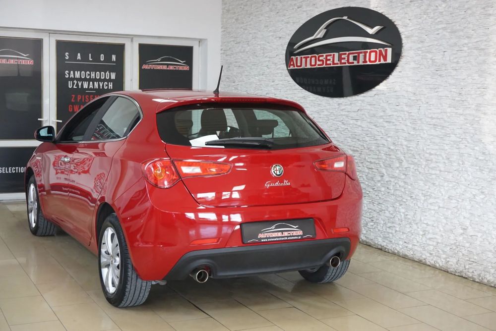 Alfa Romeo Giulietta 2.0 JTDM 170KM! 2010r! 80tyś km! DNA! 6 bieg! Alu16 LED! Bez rdzy!